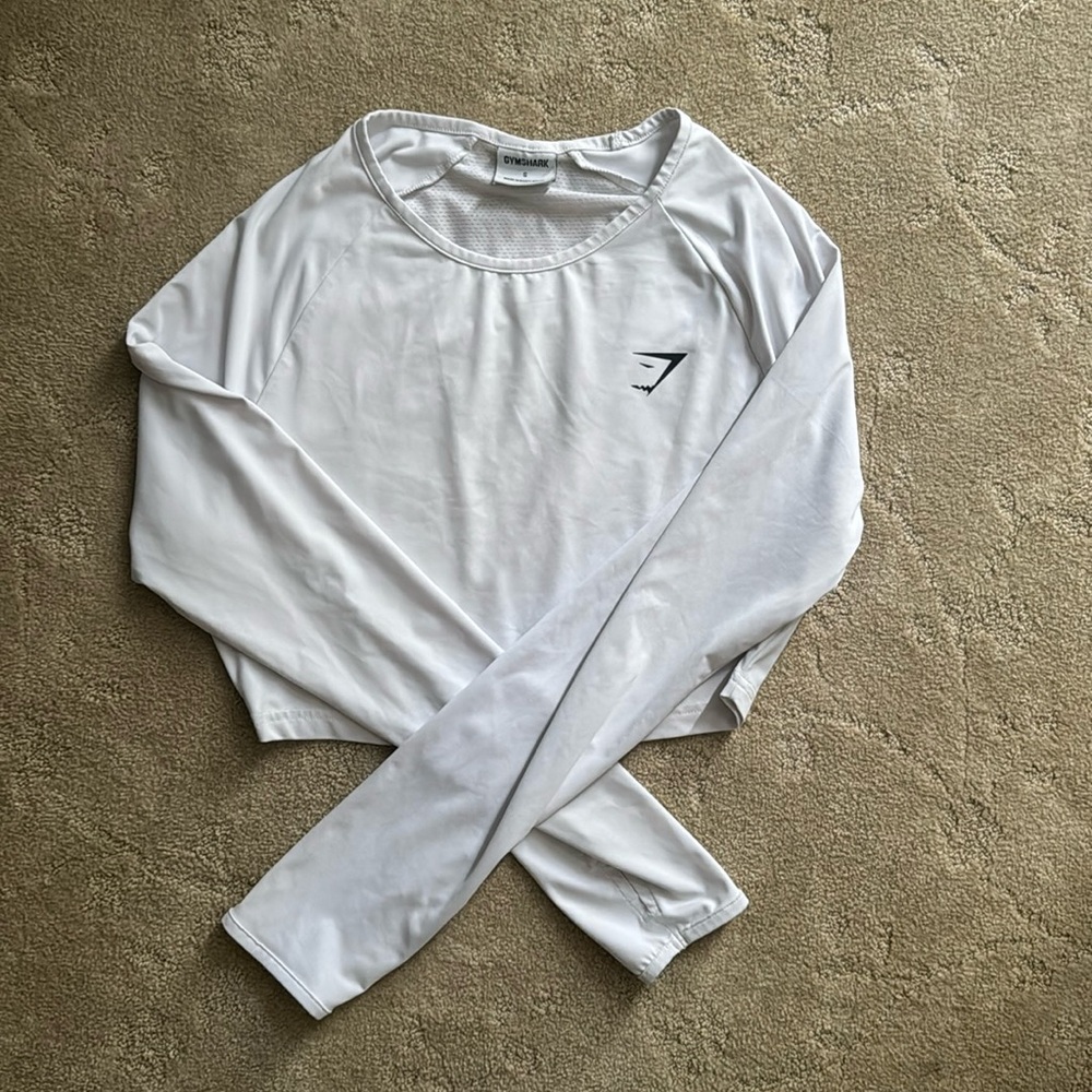 gymshark long sleeve crop top